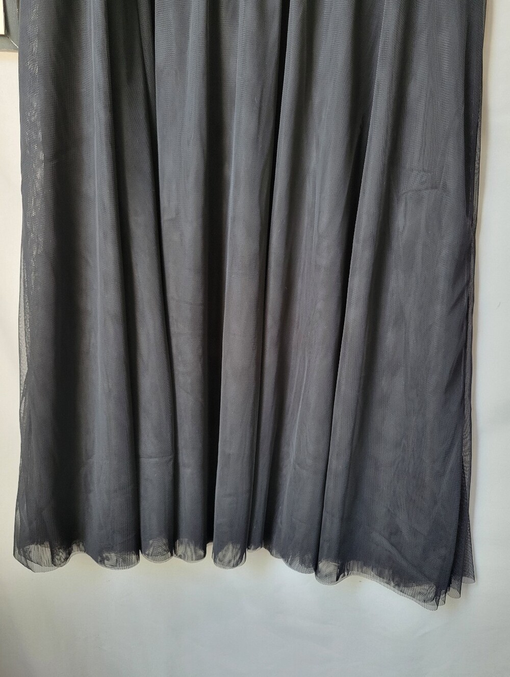 Boden Black Midi Skirt - Picture 7 of 12